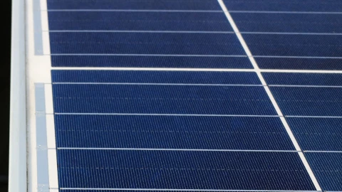 Entretien panneaux solaires var