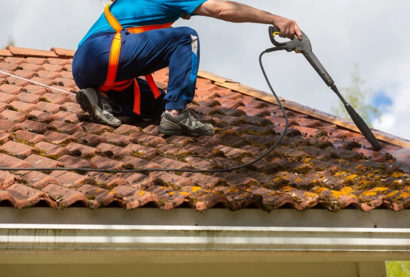 Nettoyage toiture haute pression brignoles